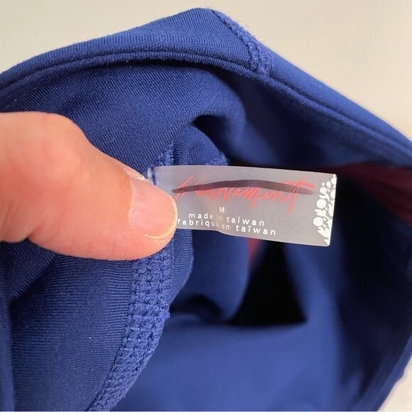 Free People Leggings Movement Side Stripe Exercise Active Royal Blue Size Medium - Picture 8 of 9